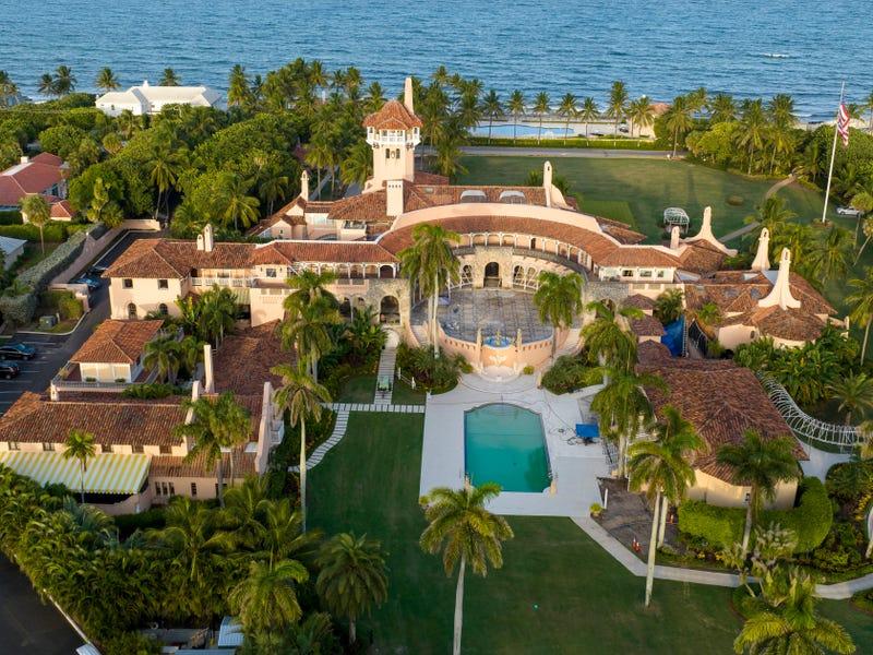 Luxury estate with swimming pool and landscaped gardens resembling Trump Mar-a-Lago property